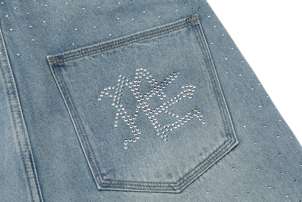 MIXED EMOTION Utility Pocket Relaxed Cargo Shorts
